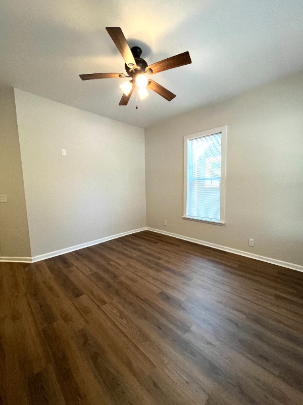 Building Photo - 711 S Jackson St