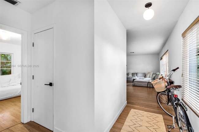 Foto del edificio - 9550 NW 1st Ave