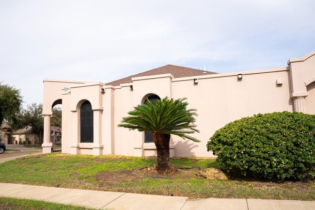 Building Photo - 8801 Justice Dr