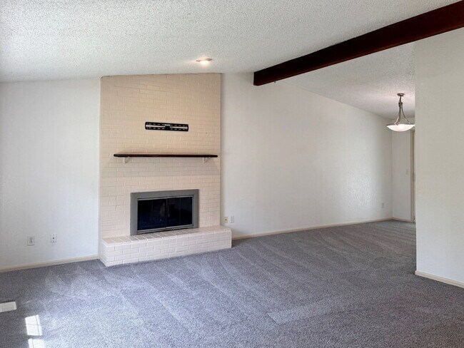 Building Photo - 17824 66th Pl W