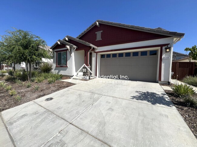 Foto del edificio - Beautiful Newer 4bd/3ba Folsom Home with L...
