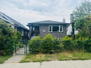 Building Photo - 2629 6th Av E