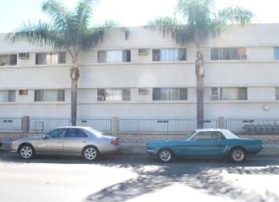 Building Photo - 8930 Van Nuys Blvd