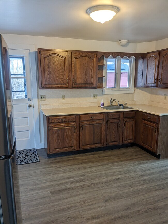 Foto del edificio - 46 Maple St