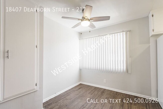 Foto del edificio - 18407 Dearborn St