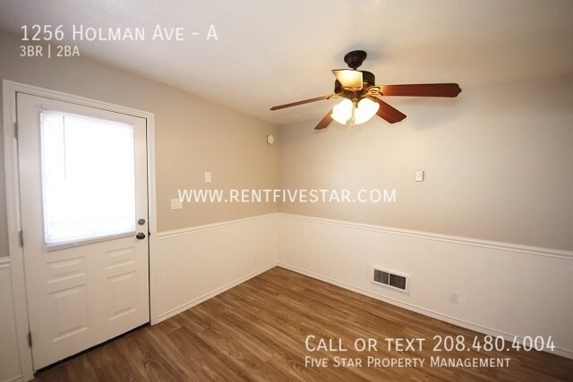 Building Photo - Spacious Duplex In Prime Location! Visit r...