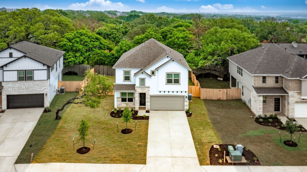 Primary Photo - 120 Driftwood Hills Way, Georgetown, Texas...