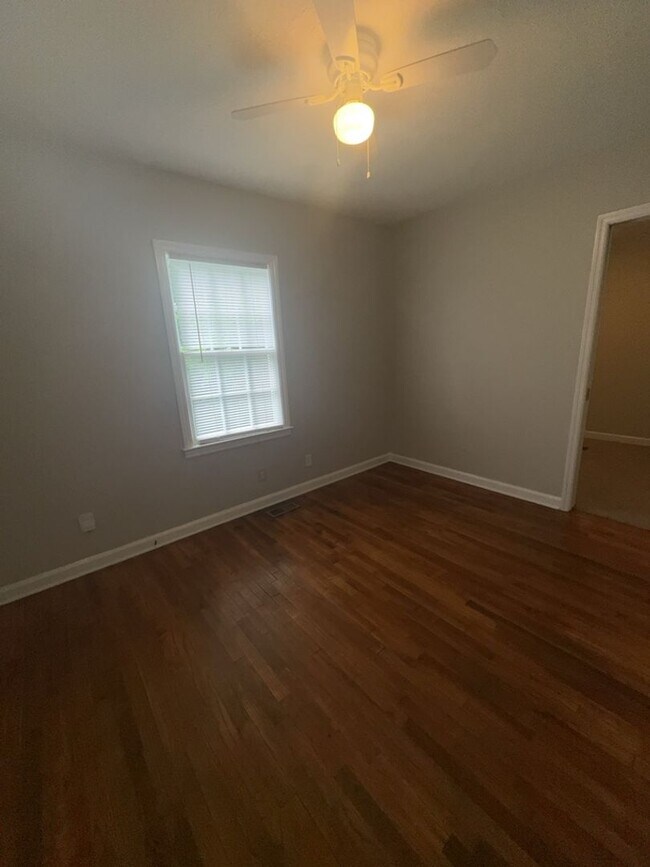Foto del edificio - 3111 Avon Dr