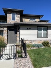 Building Photo - 820 Schlagel St