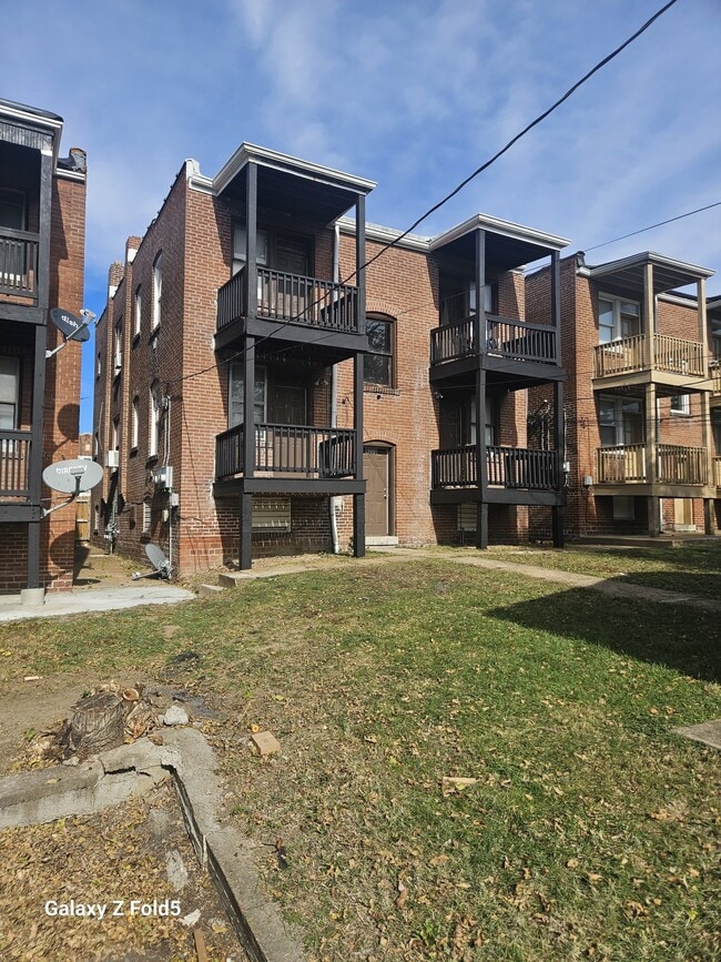 Building Photo - 4006 Keokuk St