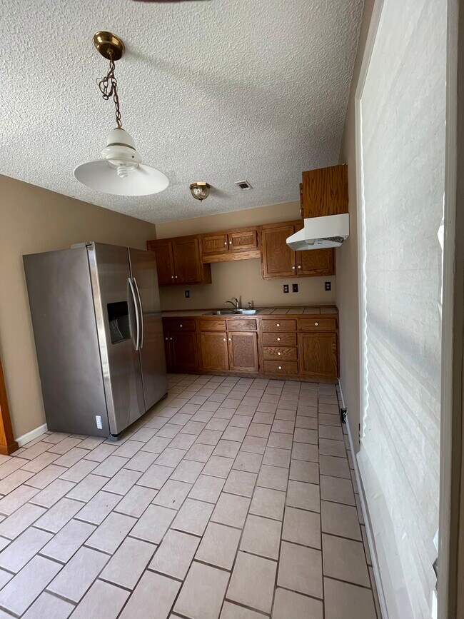 Building Photo - 268 Flowers Ln
