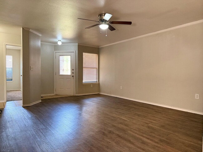 Foto del edificio - 304 N Brentwood Ave