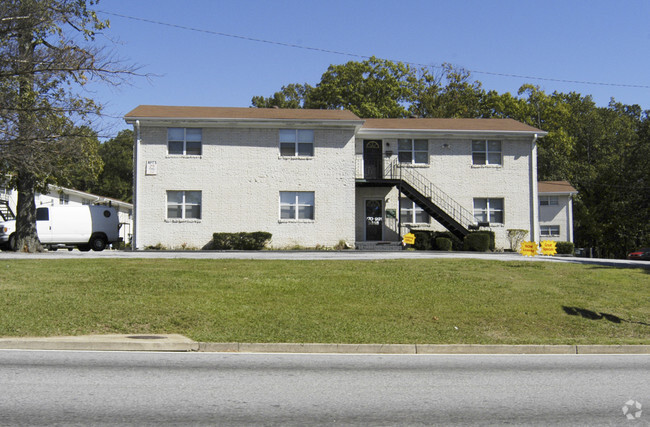 Building Photo - Riverdale Villas