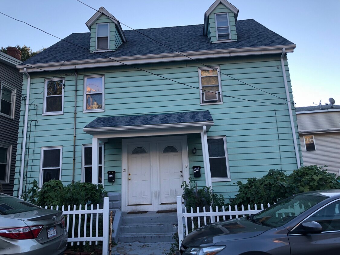 Primary Photo - 21 Sawin St
