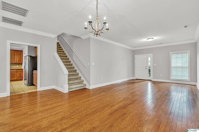 Foto del edificio - 5031 SE Valley Cove Dr