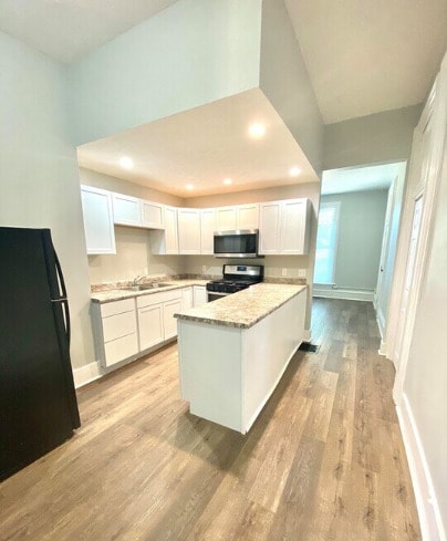 Building Photo - 1214 Columbia Street - Newly Remodeled