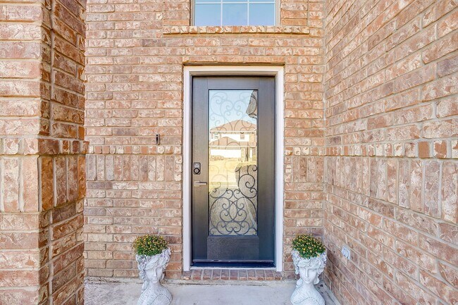 Foto del edificio - Spacious 4 Bed- 2.5 Bath Rental in the Des...