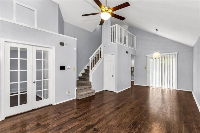 Foto del edificio - 3038 Harbinger Ln