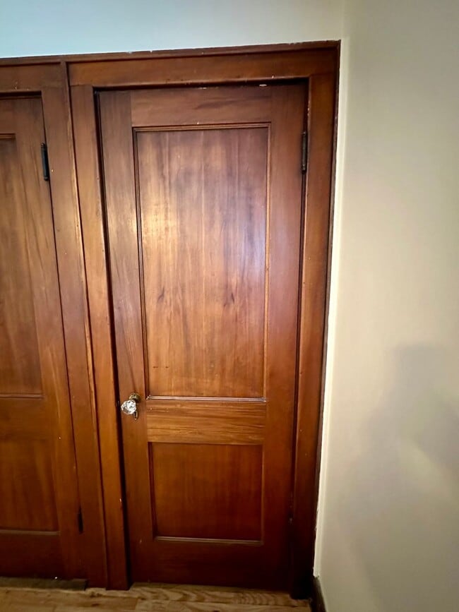 Foto del edificio - 24 W Tulane Rd