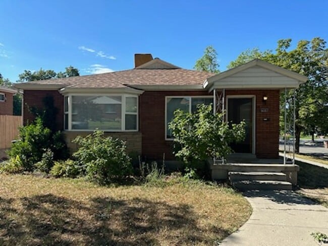Building Photo - 1835 Downington Ave DUPLEX