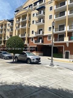 Foto principal - 8395 SW 73rd Ave