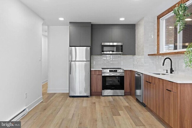 Foto del edificio - 1502 S 52nd St