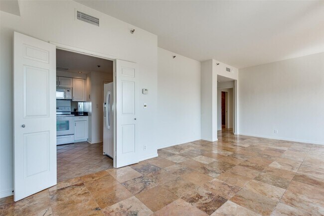 Foto del edificio - 3030 McKinney Ave