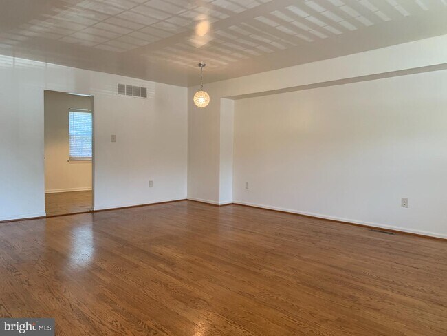 Building Photo - 3556 Lowlen Ct