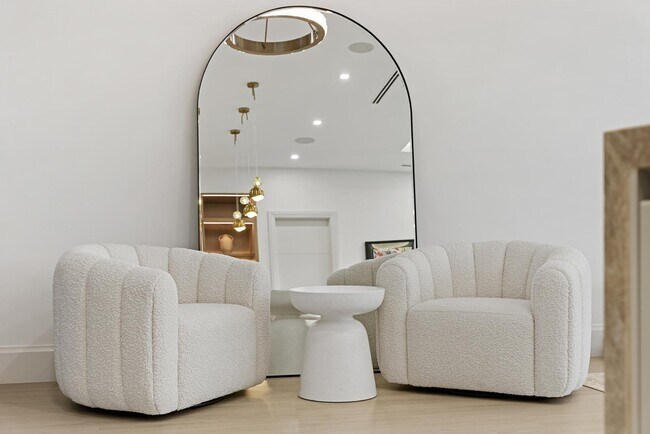 Foto del edificio - 220 S Swinton Ave