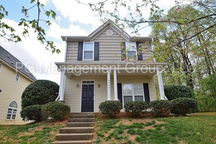 Primary Photo - 16506 Ambassador Park Dr
