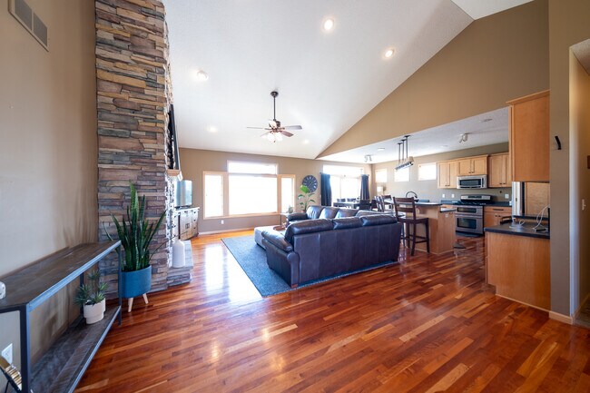 Foto del edificio - 6531 Century Ln