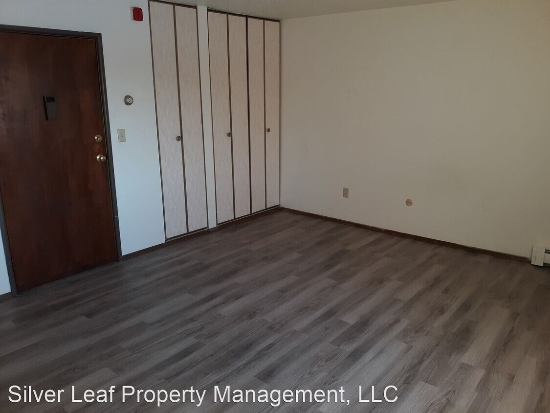 Foto principal - 3325-3325 S 10th St