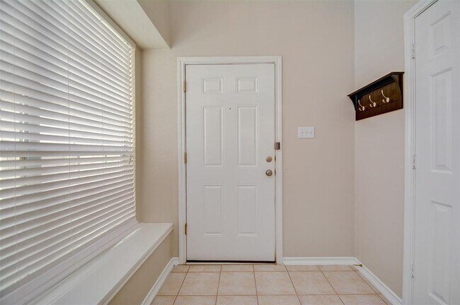 Foto del edificio - 5723 Vinemont Ln