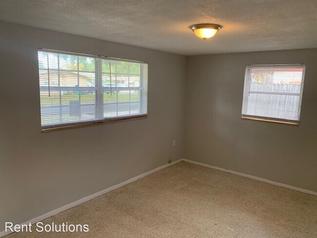 Building Photo - 3 br, 1 bath House - 9130 Unicorn Ave.