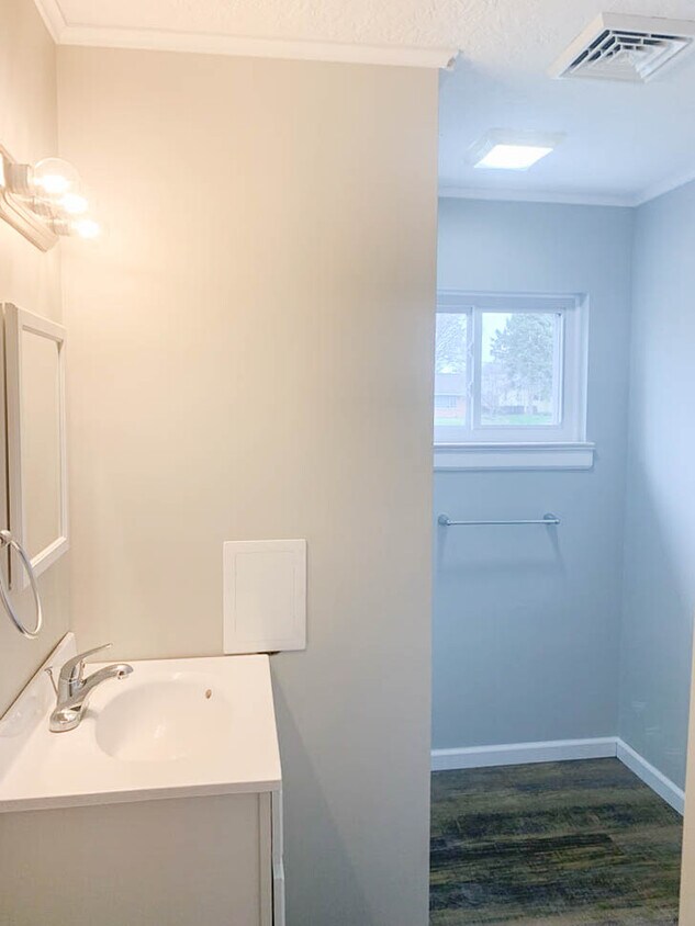 Primary Photo - 10 Rupp St