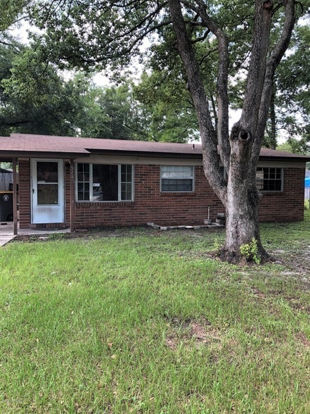 Foto principal - 5242 Timawatha Ave
