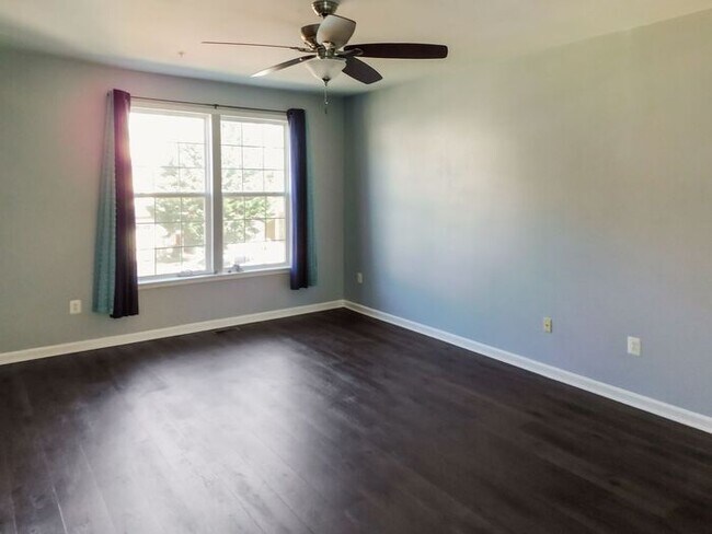 Building Photo - 22750 Bayside Way