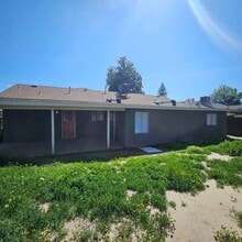 Building Photo - 2308 W Kanai Ave