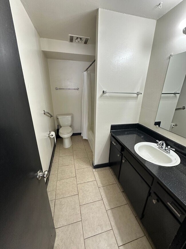 Foto del edificio - Bartlesville Cara Manor