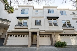 Building Photo - 470 Navarro Way