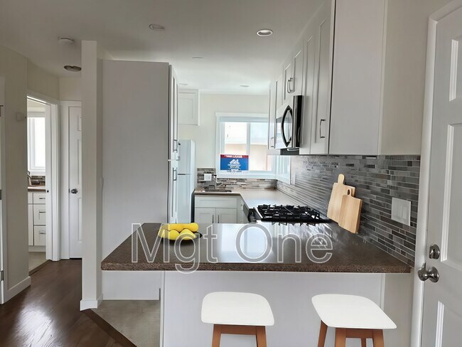 Foto del edificio - 3908 River Ave