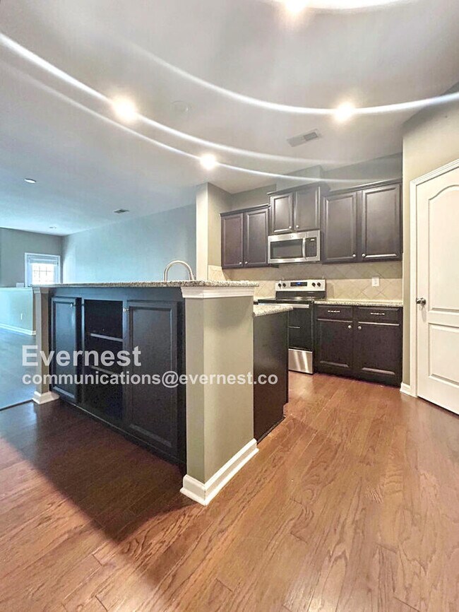 Foto del edificio - 8988 Lanark Ln