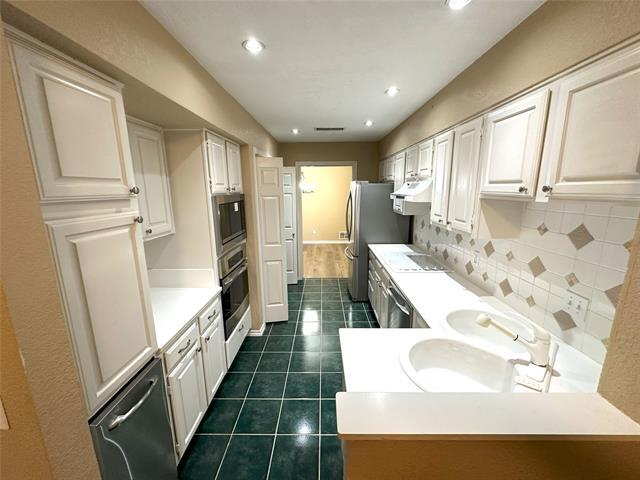 Foto del edificio - 17725 Windflower Way