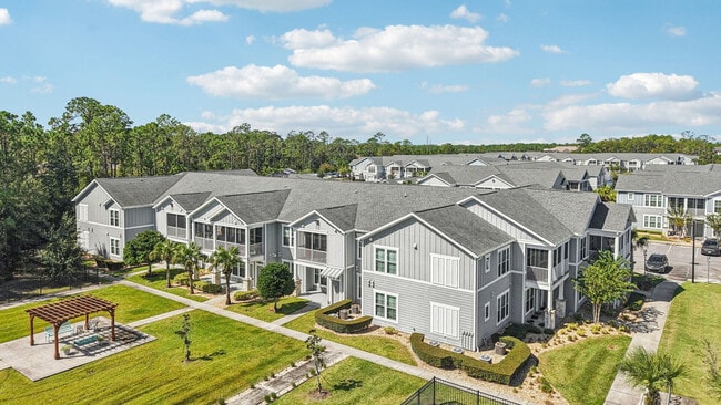 Building Photo - Springs At Port Orange