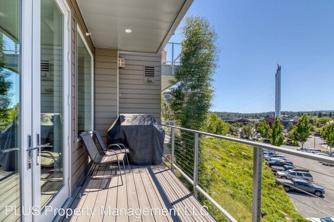 Building Photo - 2 br, 2 bath House - 291 SW Bluff Unit 230