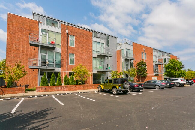 Park in front of your unit - 926 Woodland St