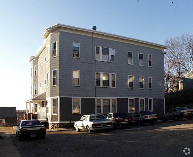 412 Woodland St, Lawrence, MA 01841 Apartments in Lawrence, MA