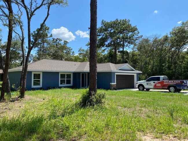 Foto del edificio - Custom Home - Desirable SE Ocala Neighborhood 3/2/2 **Won't Last**