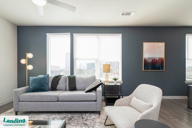 Foto del edificio - 1650 Harris Hill Rd