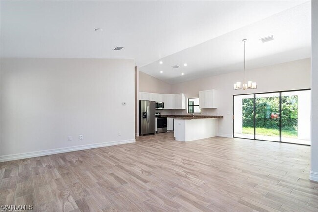 Building Photo - 2709 23rd St W
